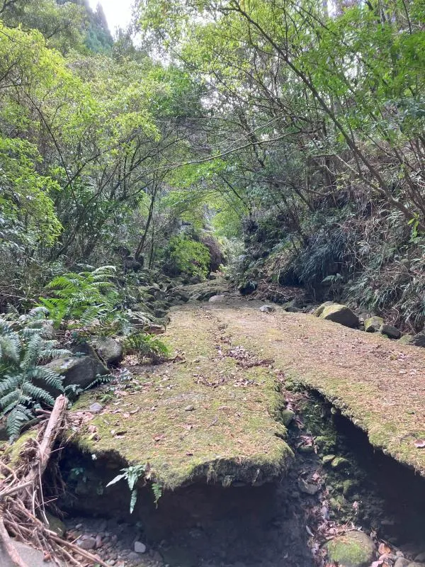 斟鉢山 2